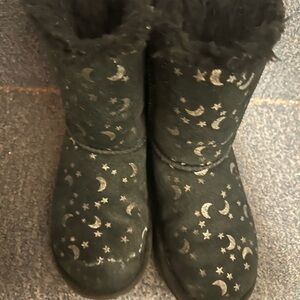 Black Ugg  Boots with Silver Moon and Star Pattern. Rare design